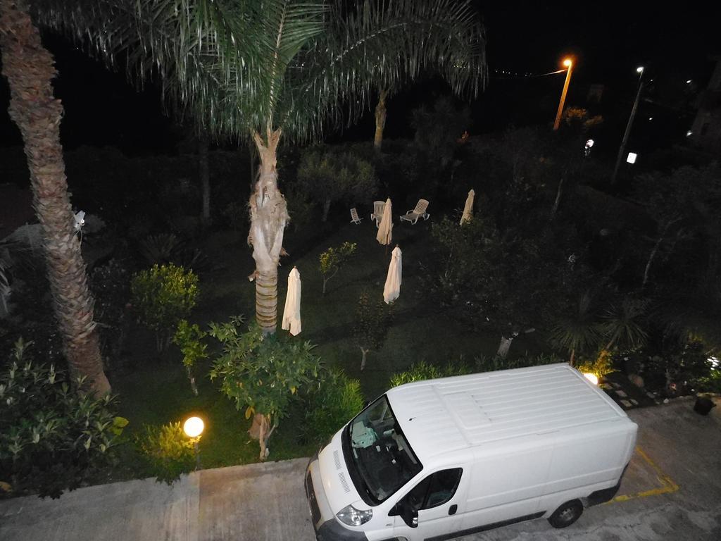 Villa Delle Vacanze Fiumefreddo di Sicilia Εξωτερικό φωτογραφία